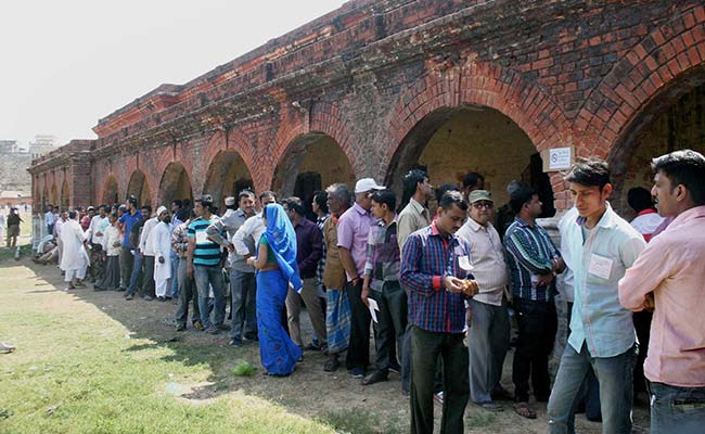 56 pc voting till 4 PM in last phase of UP polls